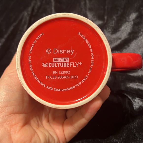 Minnie Mouse Red Mug - Picture 4 of 5